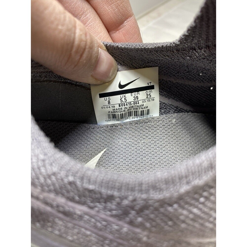 Nike Womens Phantom React Flyknit Running Shoe Size 8 Gray Knit Sneaker Train - Picture 8 of 8